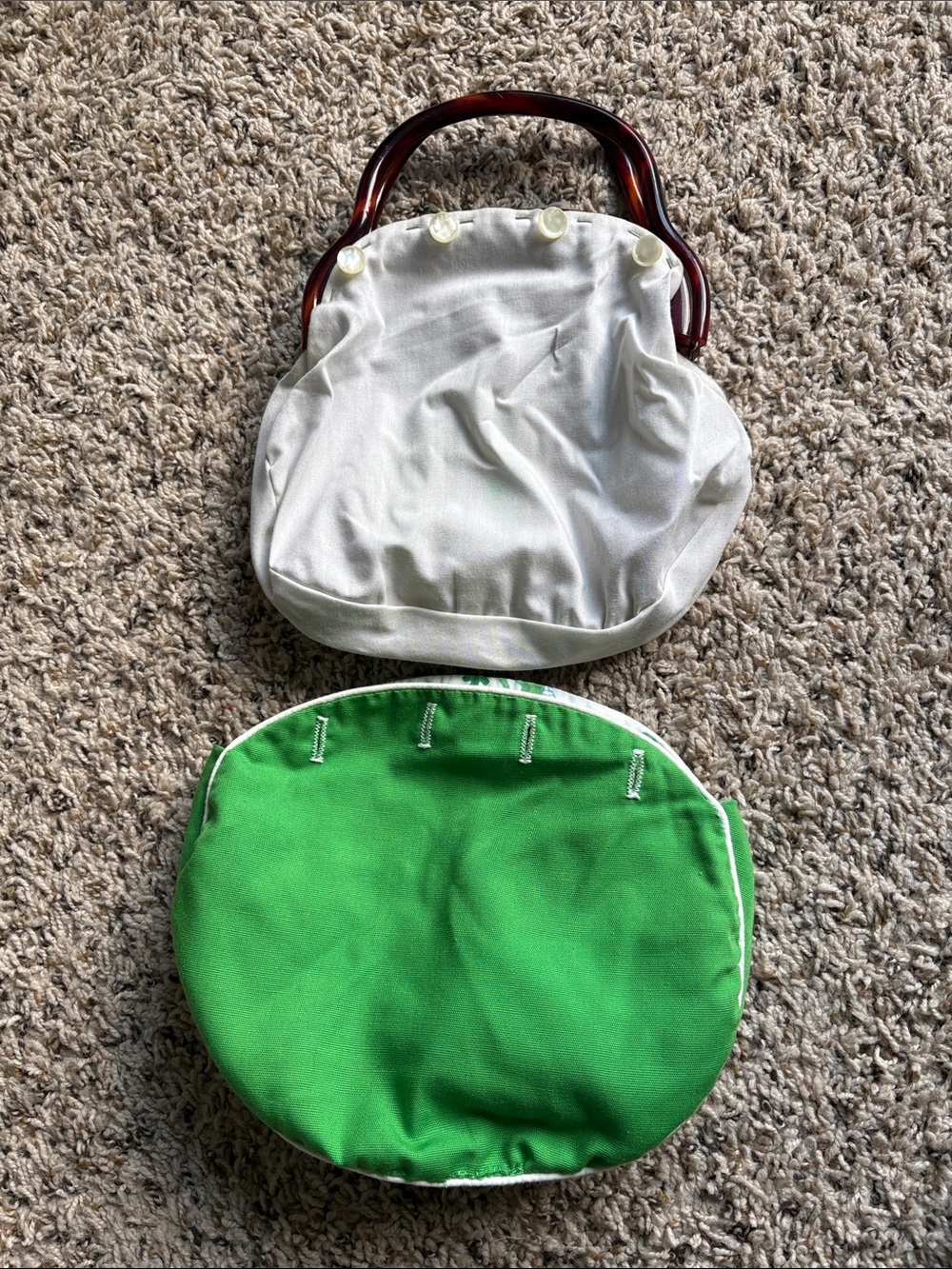 Vintage Bermuda Bag with Lucite Handle and Reversible Cloth Cover - Picture 2 of 10